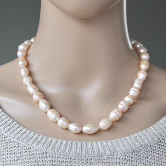 Vintage Baroque Pearl Necklace Strand Large Peach / Cream Genuine Pearls 18”
